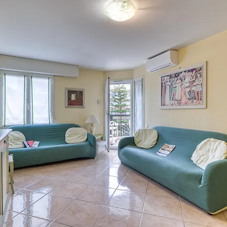 Garden View Daturas With Balcony - Happy Rentals * 芒通