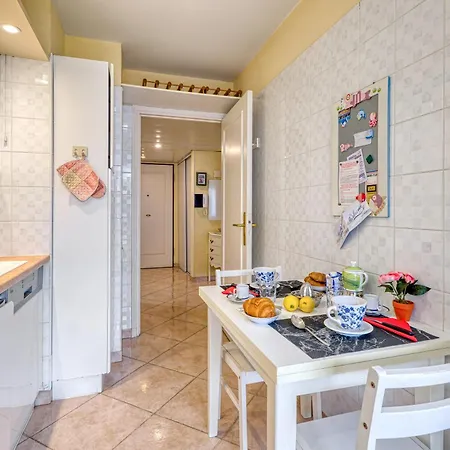 Garden View Daturas With Balcony - Happy Rentals * 芒通